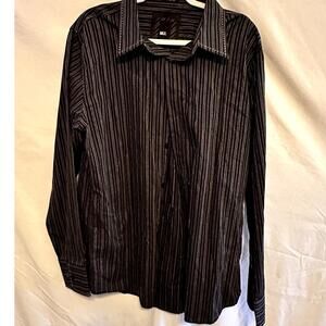 Buckle BKE Shirt Mens XL Black Stripe Button Down Long Sleeve Athletic Fit Logo